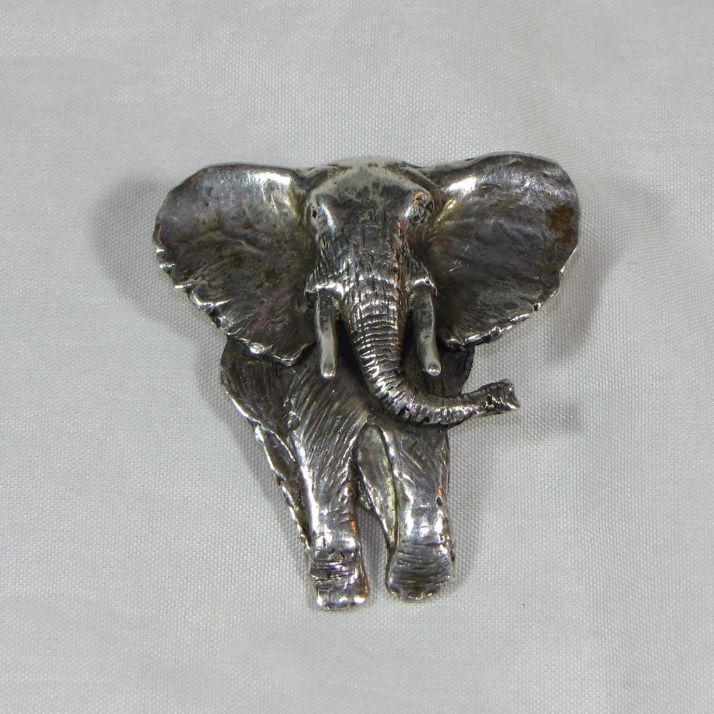 Vintage Sterling Silver Elephant Pendant by Windfree Very Detailed